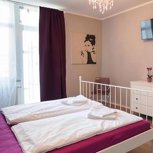 Kamer met een King Size Bed